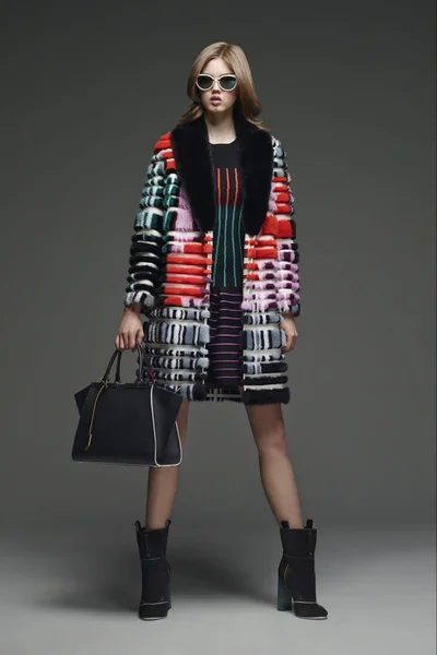 Look 10